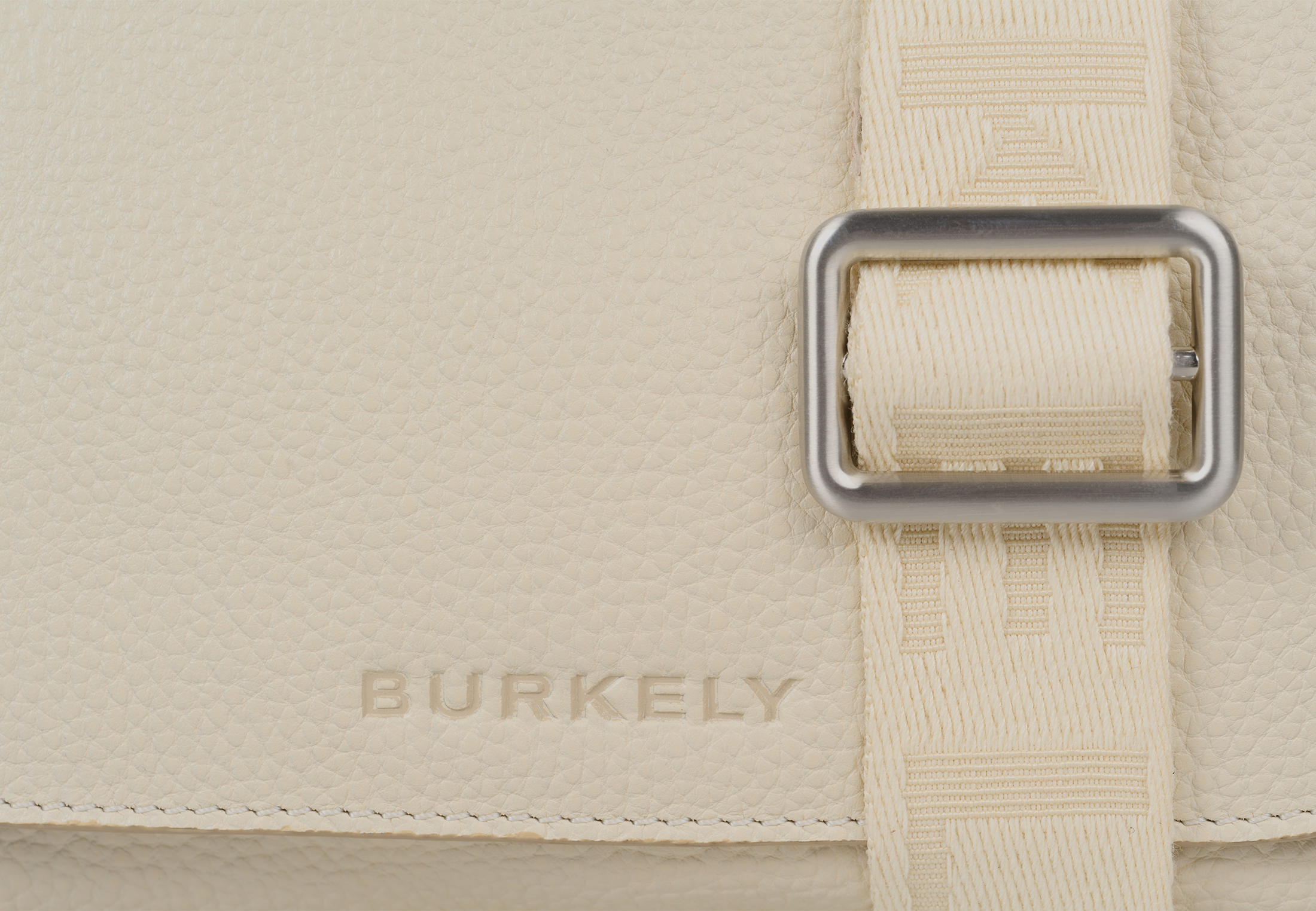 Burkely Crossbody Ava offwhite