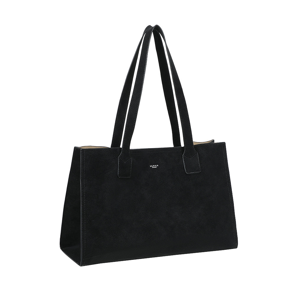 Ulrika Design Kasse Suede svart