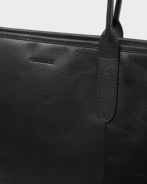 Saddler Tote Parisa svart