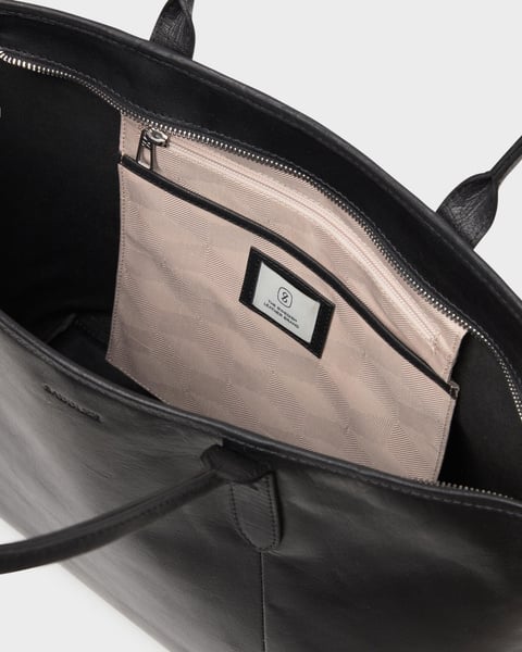 Saddler Tote Parisa svart