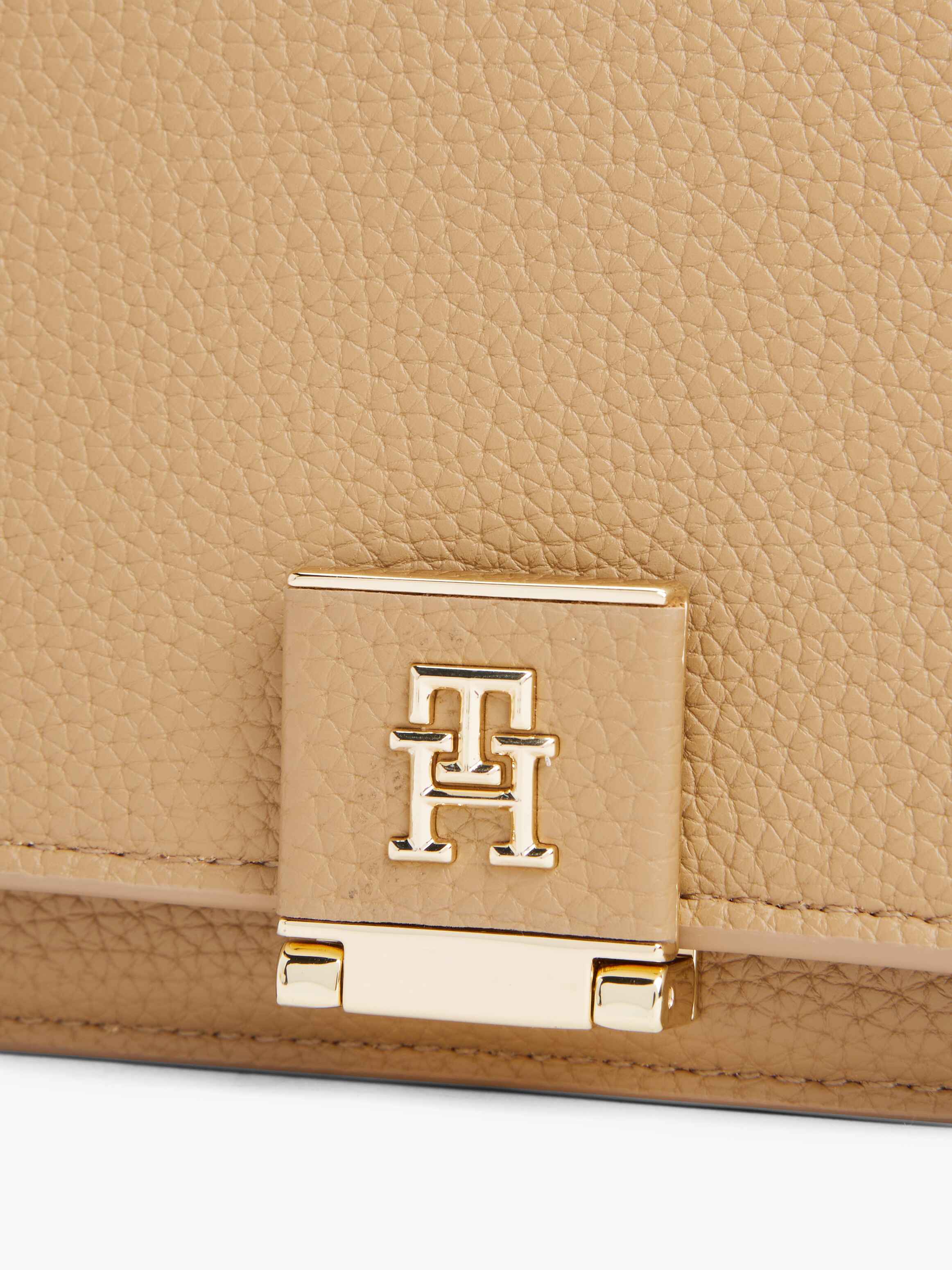 Tommy Hilfiger Axelväska camel