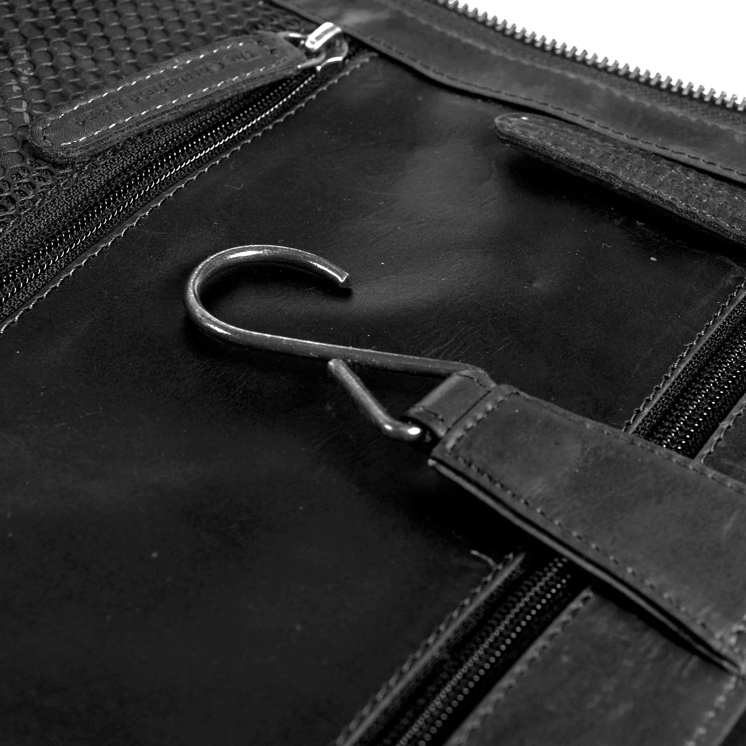 The Chesterfield brand Necessär häng Gillian skinn svart