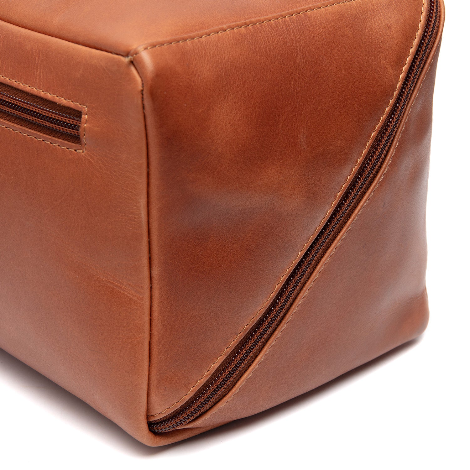 The Chesterfield Brand Necessär Trevia cognac