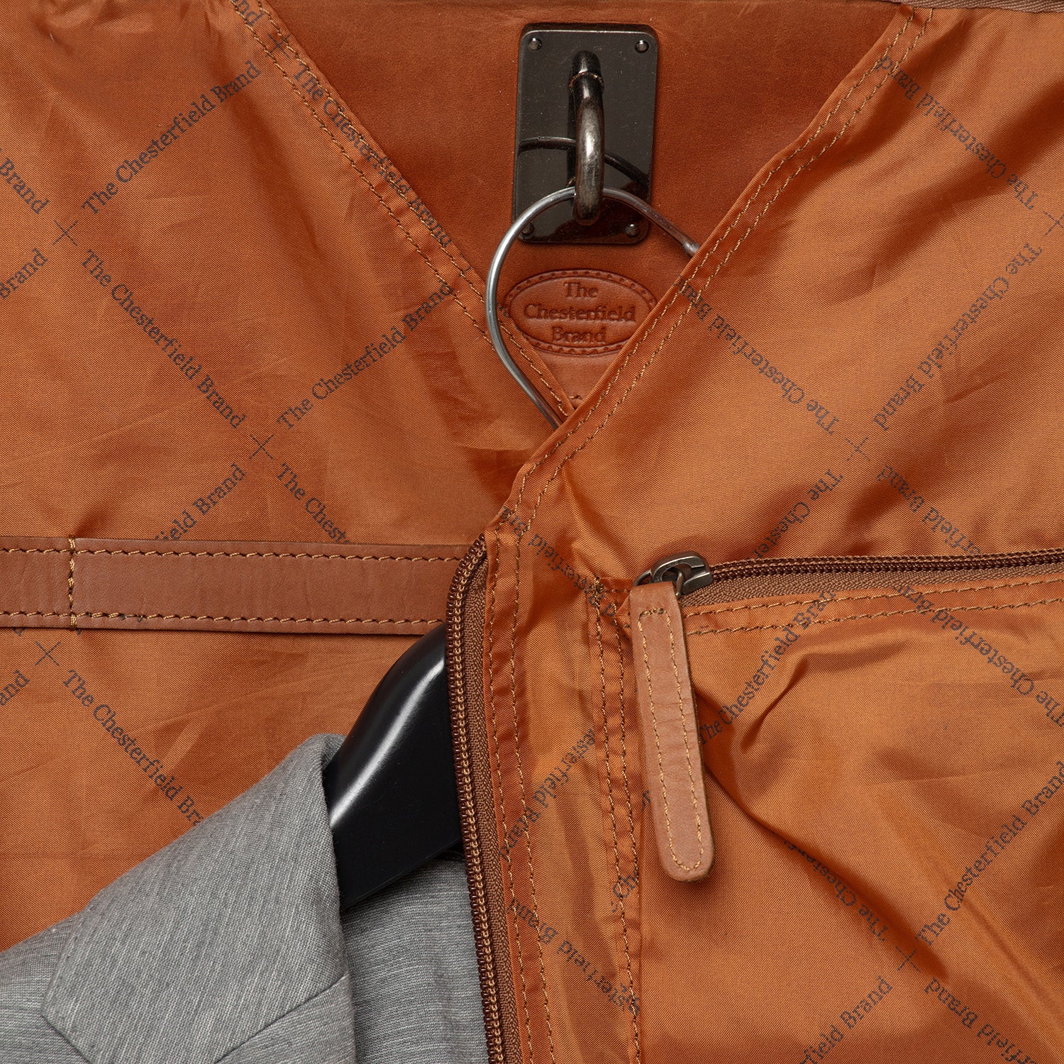 The Chesterfield Brand Resegarderob Josh cognac