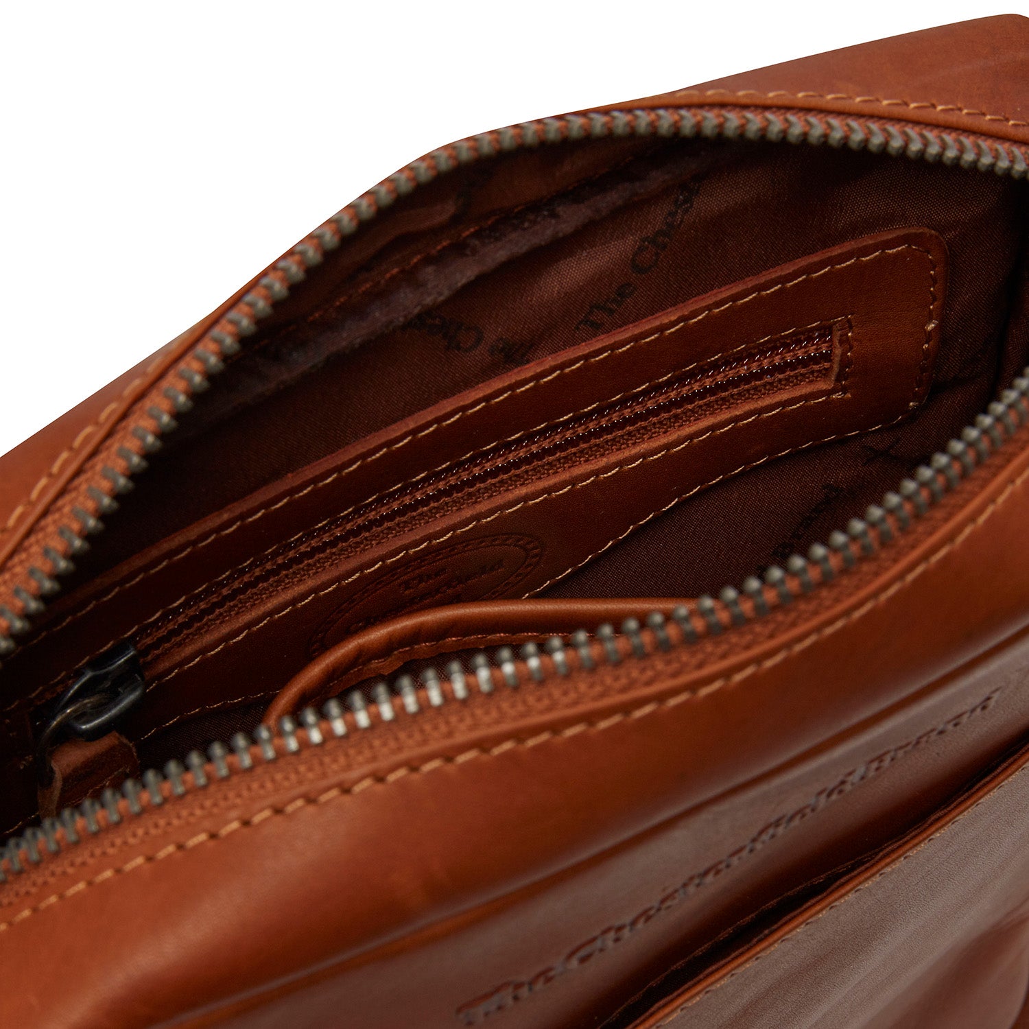 The Chesterfield Axelväska Saba cognac