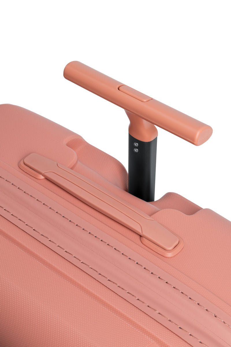 Epic Phantom SL Resväska/kabinväska  55 cm Flamingopink