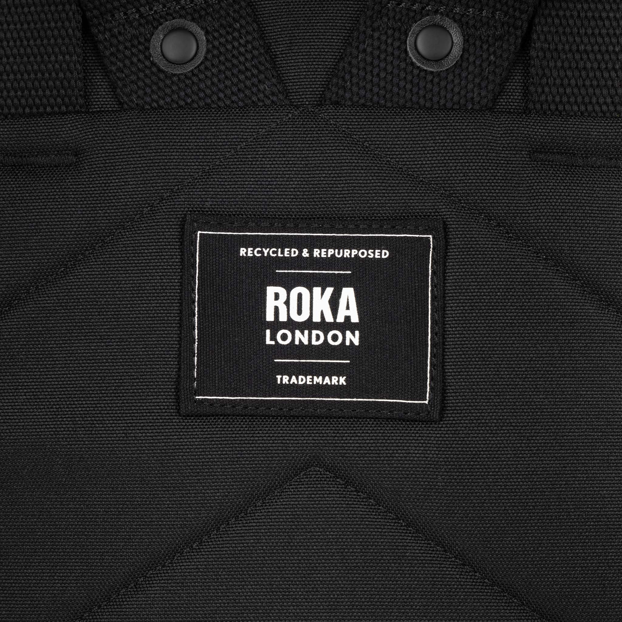 Roka Ryggsäck Finchley A medium svart