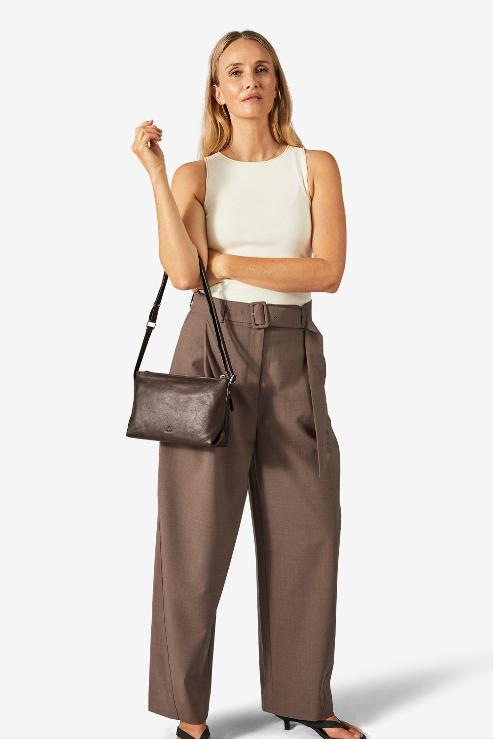 Adax Shoulder bag Manilla mörkbrun