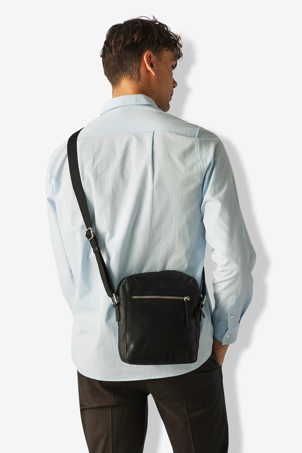 ADAX Messenger Aage svart