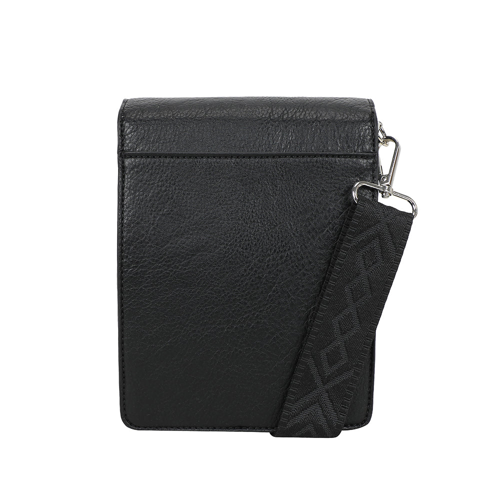 Ulrika Design Boxväska Pocket svart