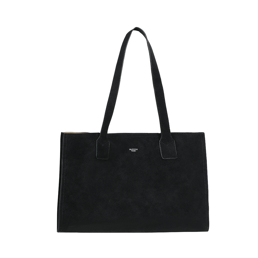 Ulrika Design Kasse Suede svart