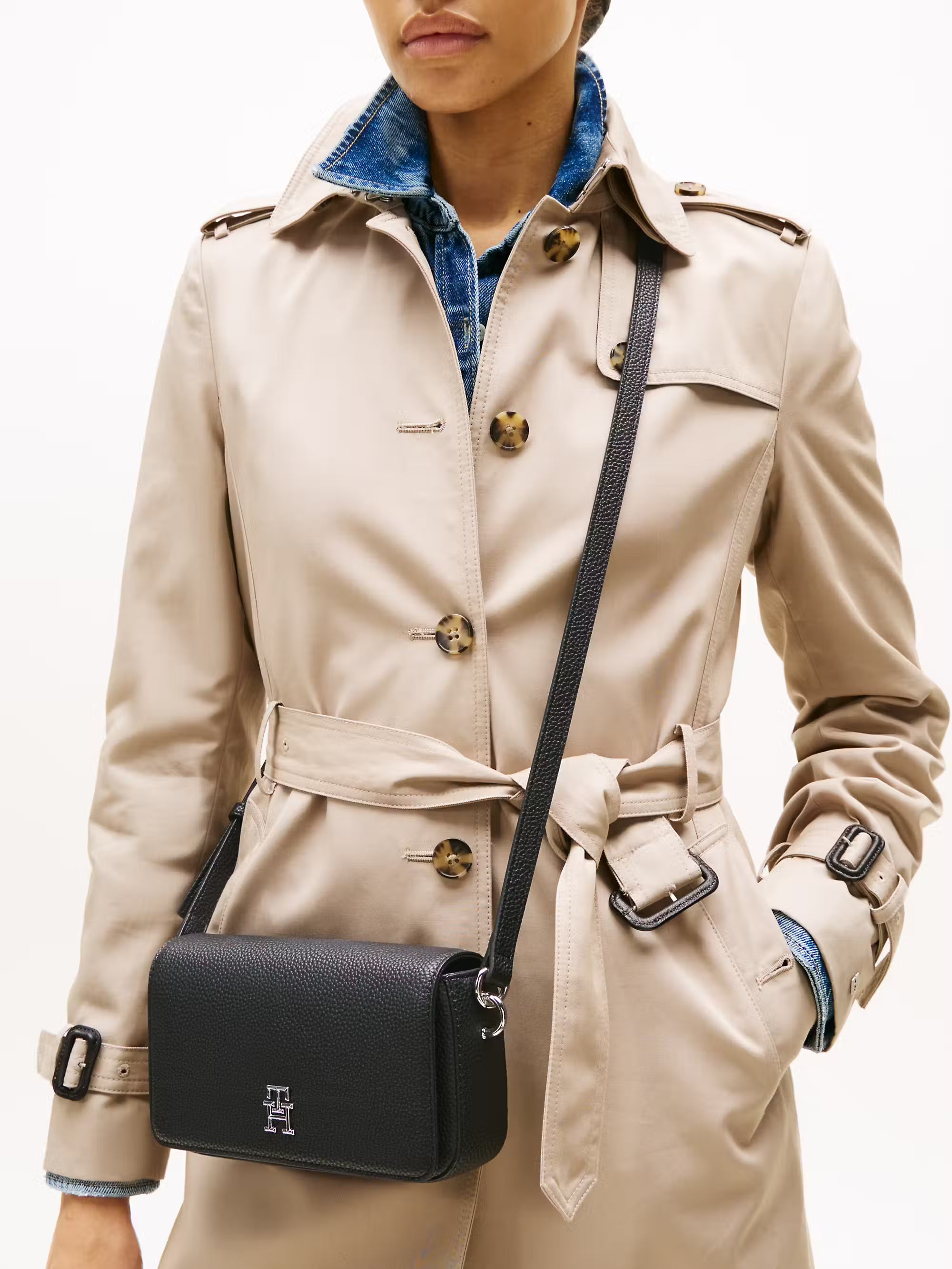 Tommy Hilfigher Crossbody svart