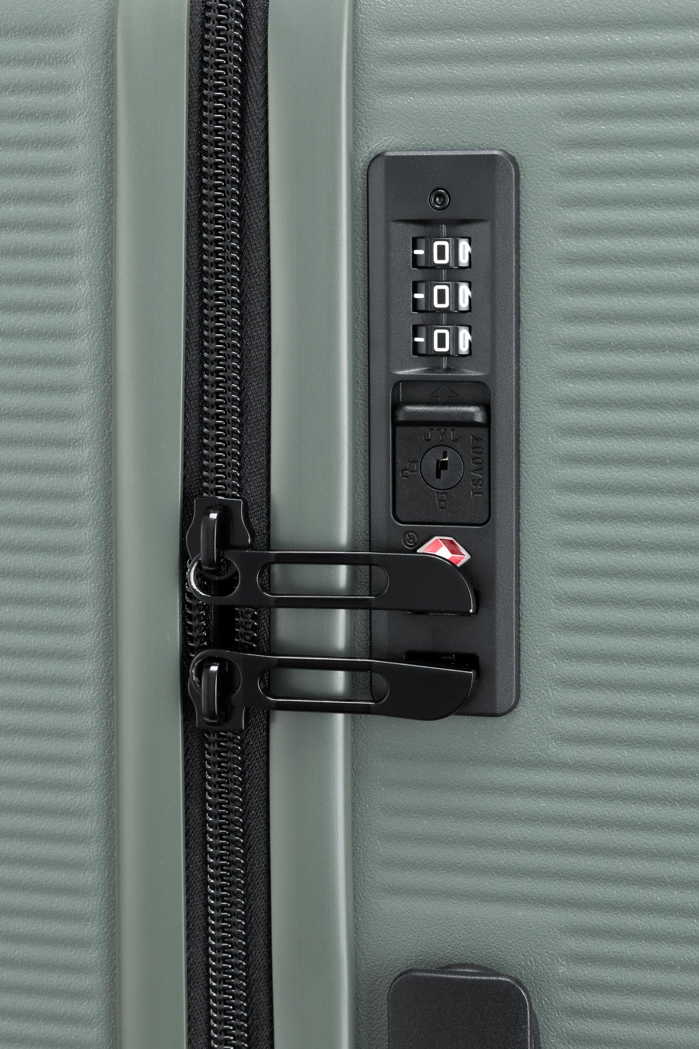 Airbox AZ26 65 cm trolley 4 w_Green