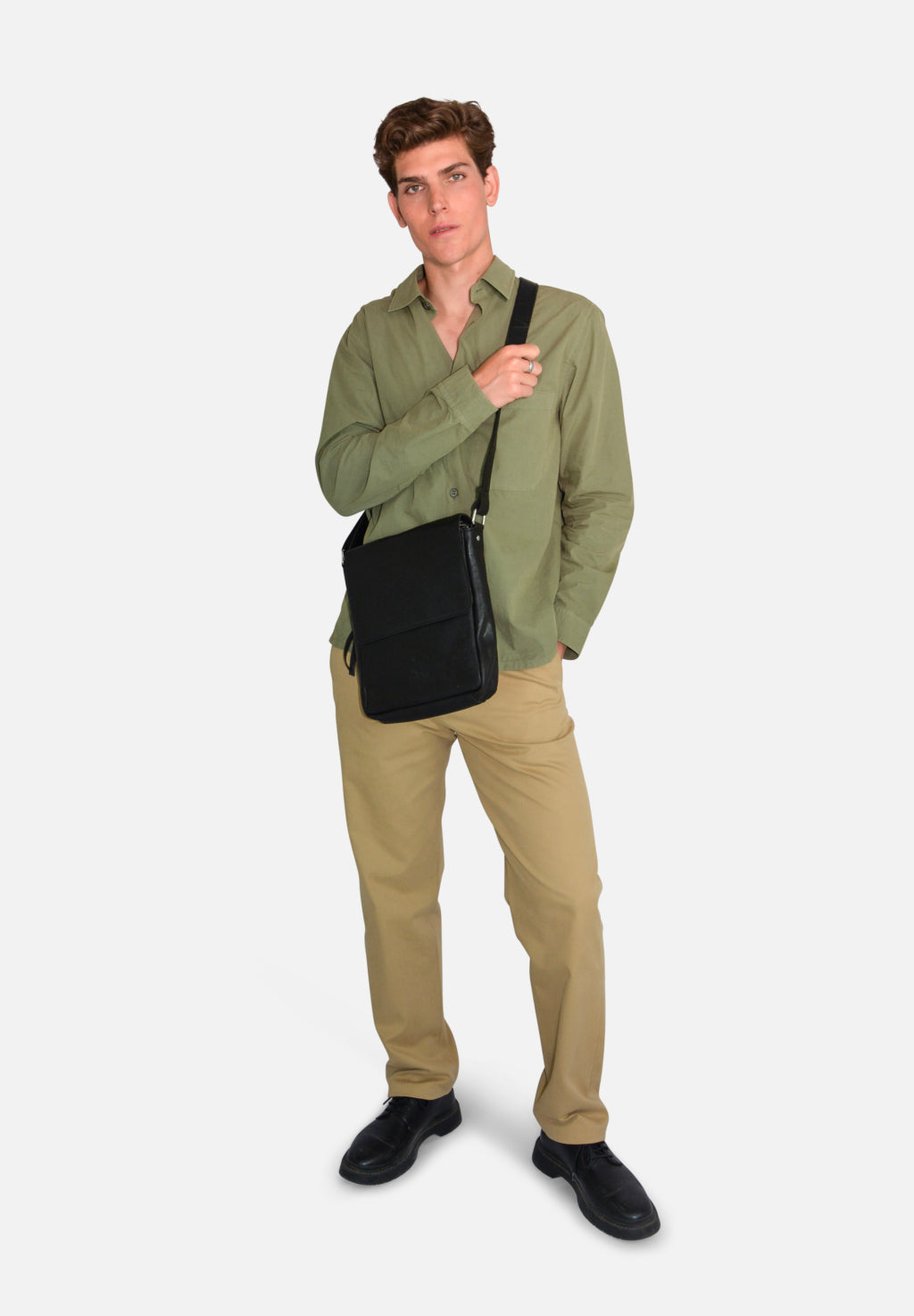 ADAX Crossbody Julian svart